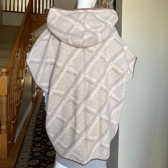 MaxMara Studio Cape/Coat - Wool/Cashmere blend - O/S - Authentic - Picture 12 of 17